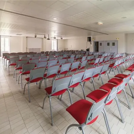 The Dream Chateau Laval Mobil 6 Guests * Gréoux-les-Bains