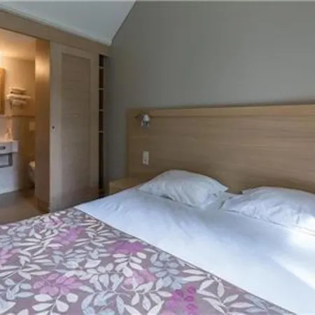 The Dream Chateau Laval Mobil 6 Guests Prázdninový dům