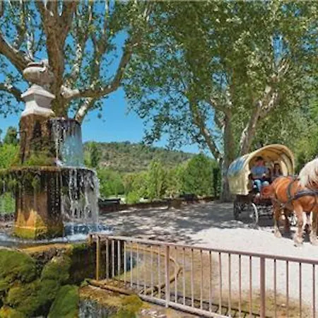 The Dream Chateau Laval Mobil 6 Guests Gréoux-les-Bains