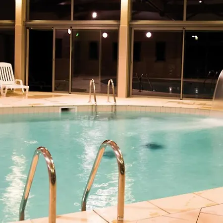 The Dream Chateau Laval Mobil 6 Guests Hébergement de vacances *