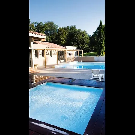 Hébergement de vacances The Dream Chateau Laval Mobil 6 Guests